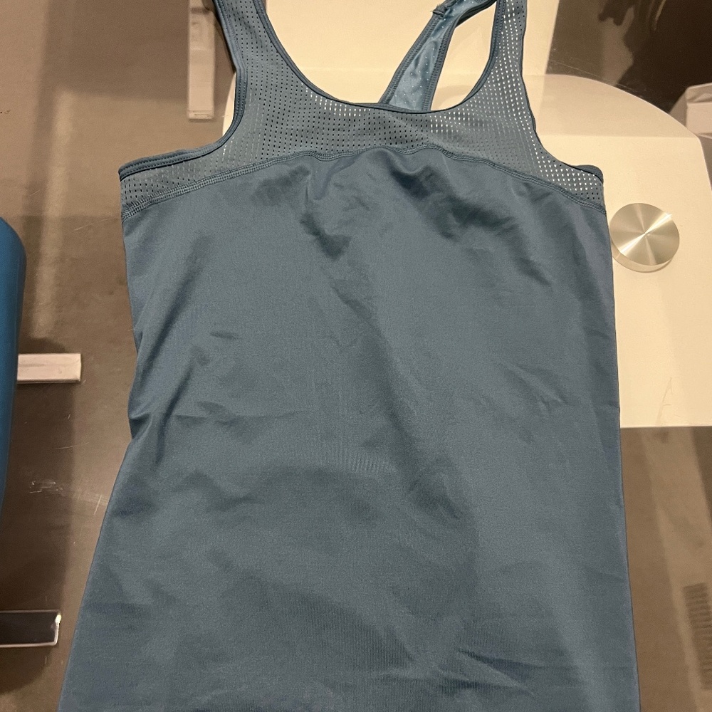 Nike tank top